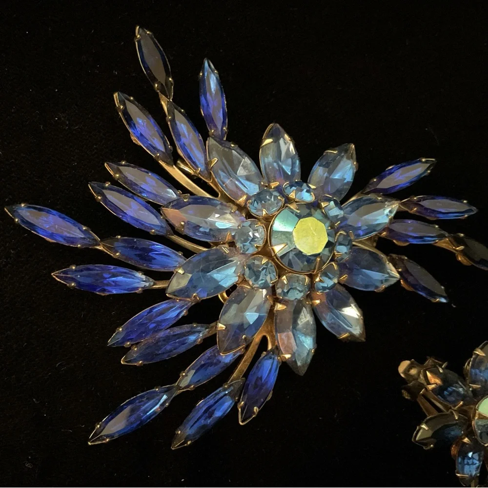 JUDY LEE Rhapsody in Blue Brooch and Earrings